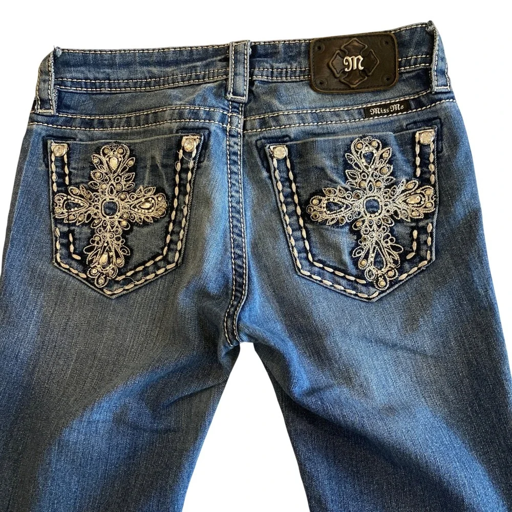 Miss Me Jeans 27 (Fit 27x29.5) Mid-Rise Skinny Jeans Blue Rhinestone Cross